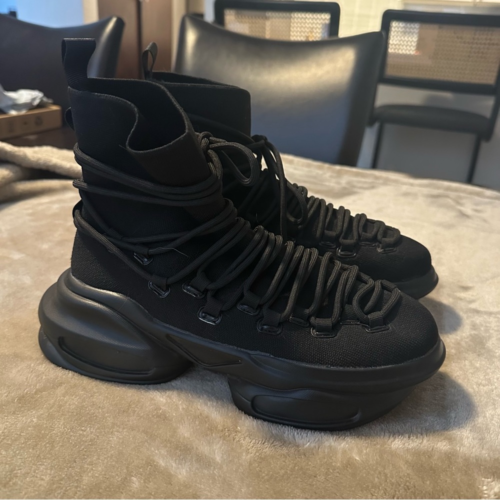 Azalea Wang lace up sock sneakers